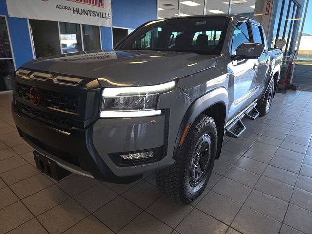 Used 2025 Nissan Frontier PRO-4X w/ Pro Convenience Package image 4