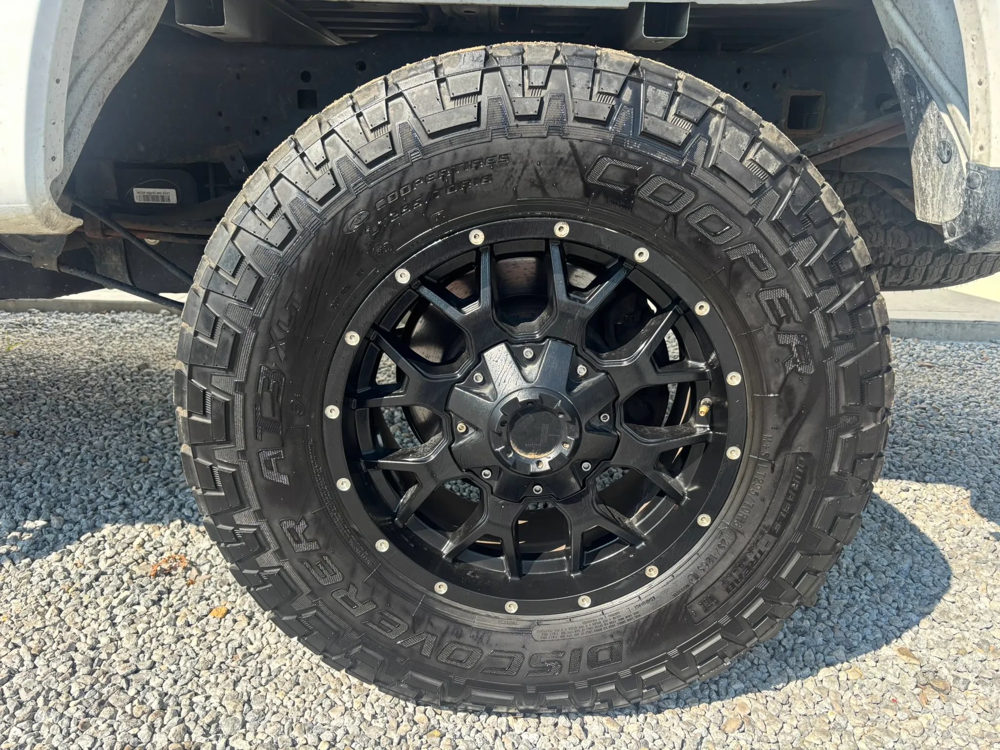Used 2019 Ford F250 XLT w/ Snow Plow Prep Package AWD/4WD image 2
