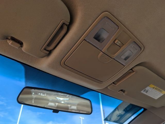 Used 2013 Hyundai Elantra GLS w/ Preferred Pkg image 26