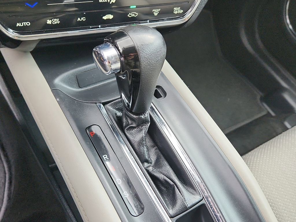 Used 2017 Honda HR-V EX image 23