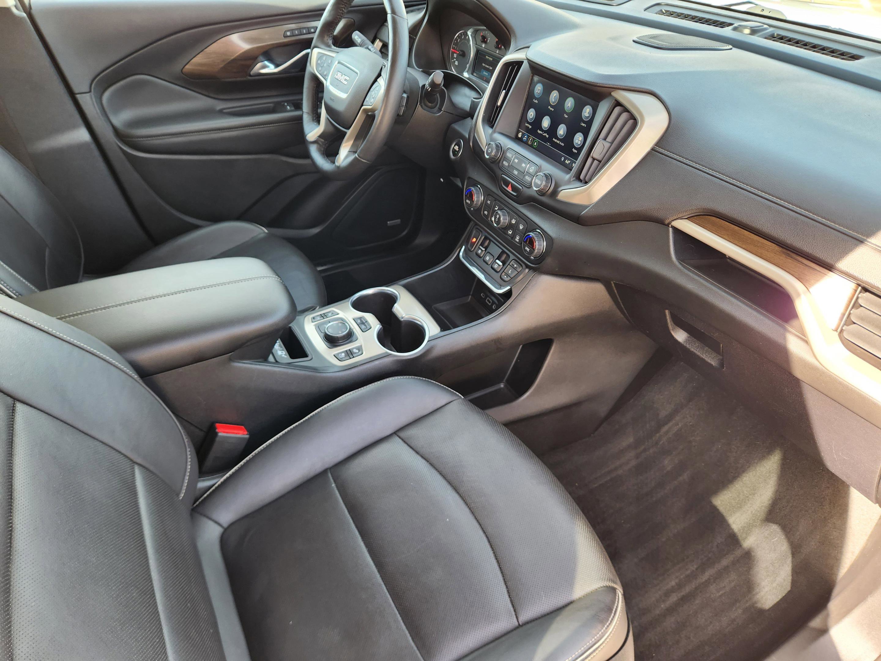 Used 2018 GMC Terrain Denali w/ Advanced Safety Package AWD/4WD image 16