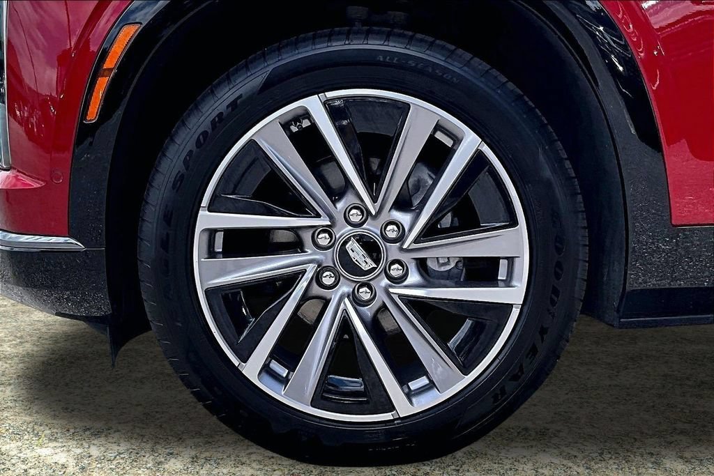 Used 2026 Cadillac Vistiq Sport w/ LPO, Floor Liner Package AWD/4WD image 35