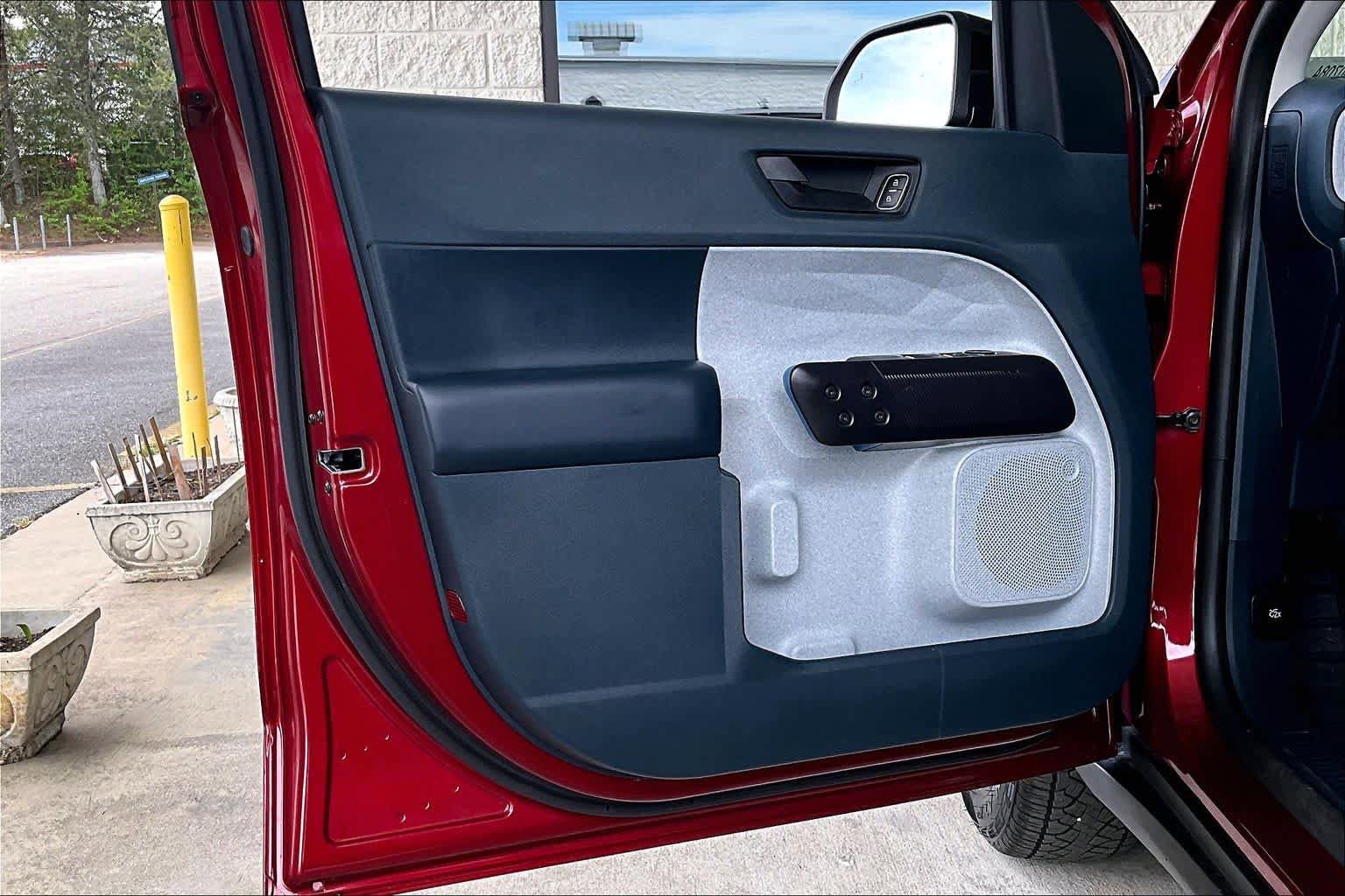 Used 2025 Ford Maverick XLT w/ XLT Luxury Package image 22