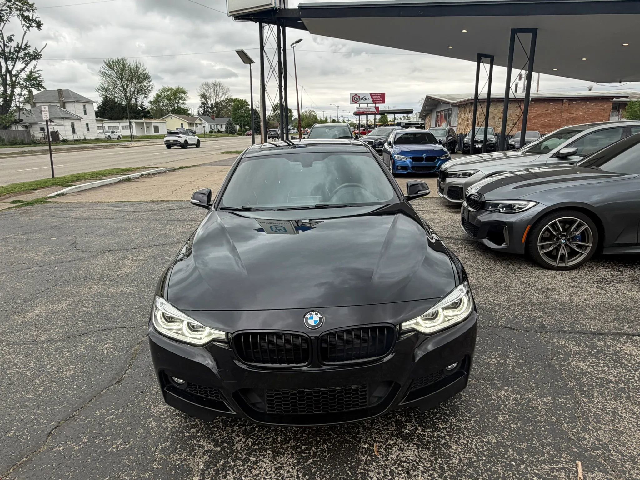 Used 2017 BMW 340i xDrive Sedan AWD/4WD image 12