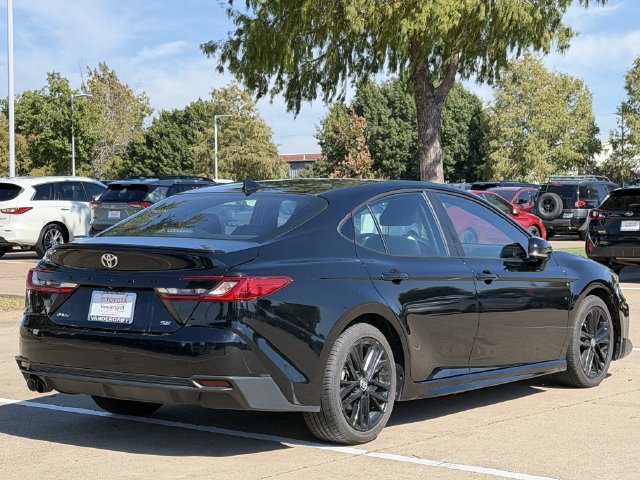 Certified 2025 Toyota Camry SE FWD image 4