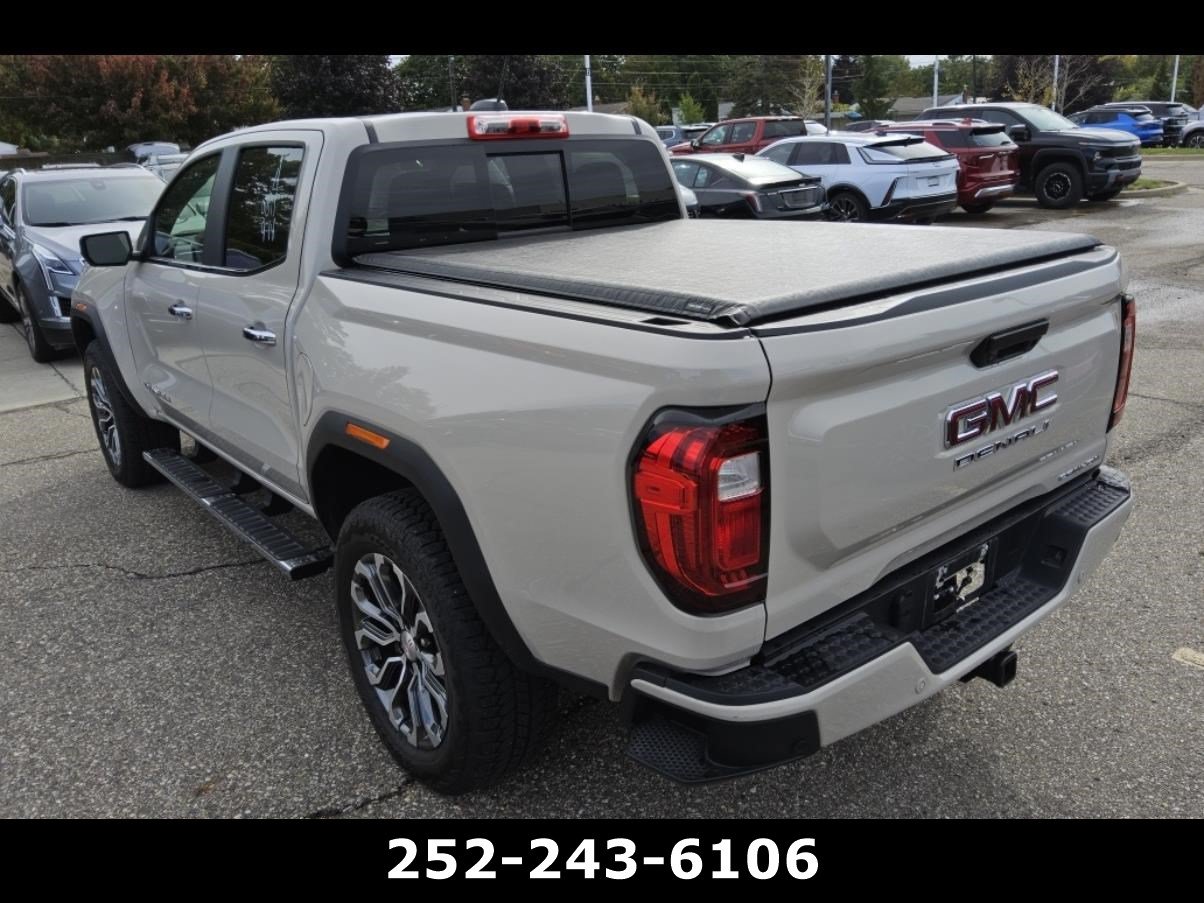 Used 2026 GMC Canyon Denali AWD/4WD image 6