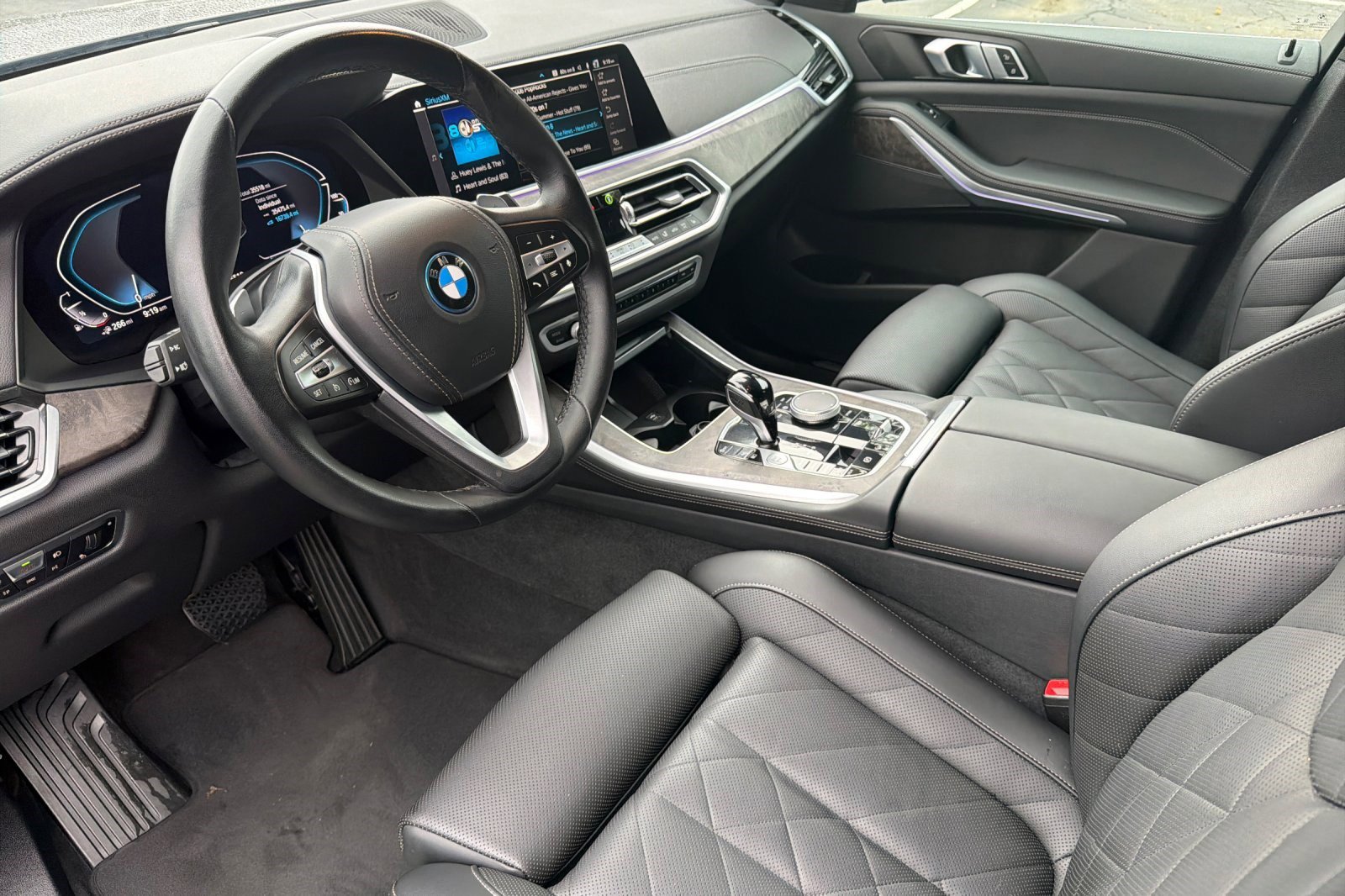 Certified 2023 BMW X5 xDrive45e image 39