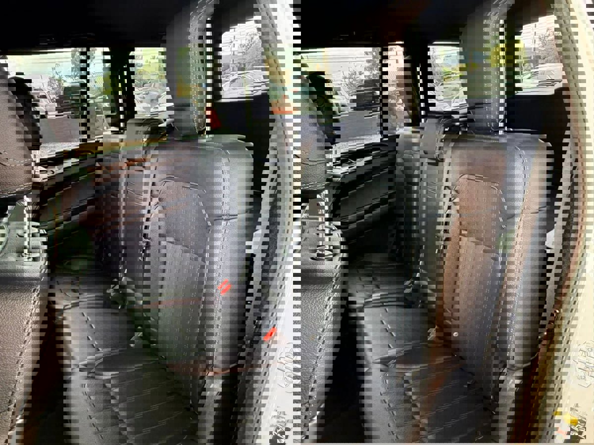 Used 2019 Mercedes-Benz GLS 450 4MATIC image 45