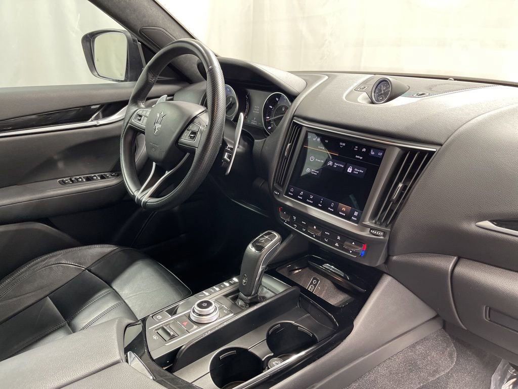 Used 2022 Maserati Levante GT image 28
