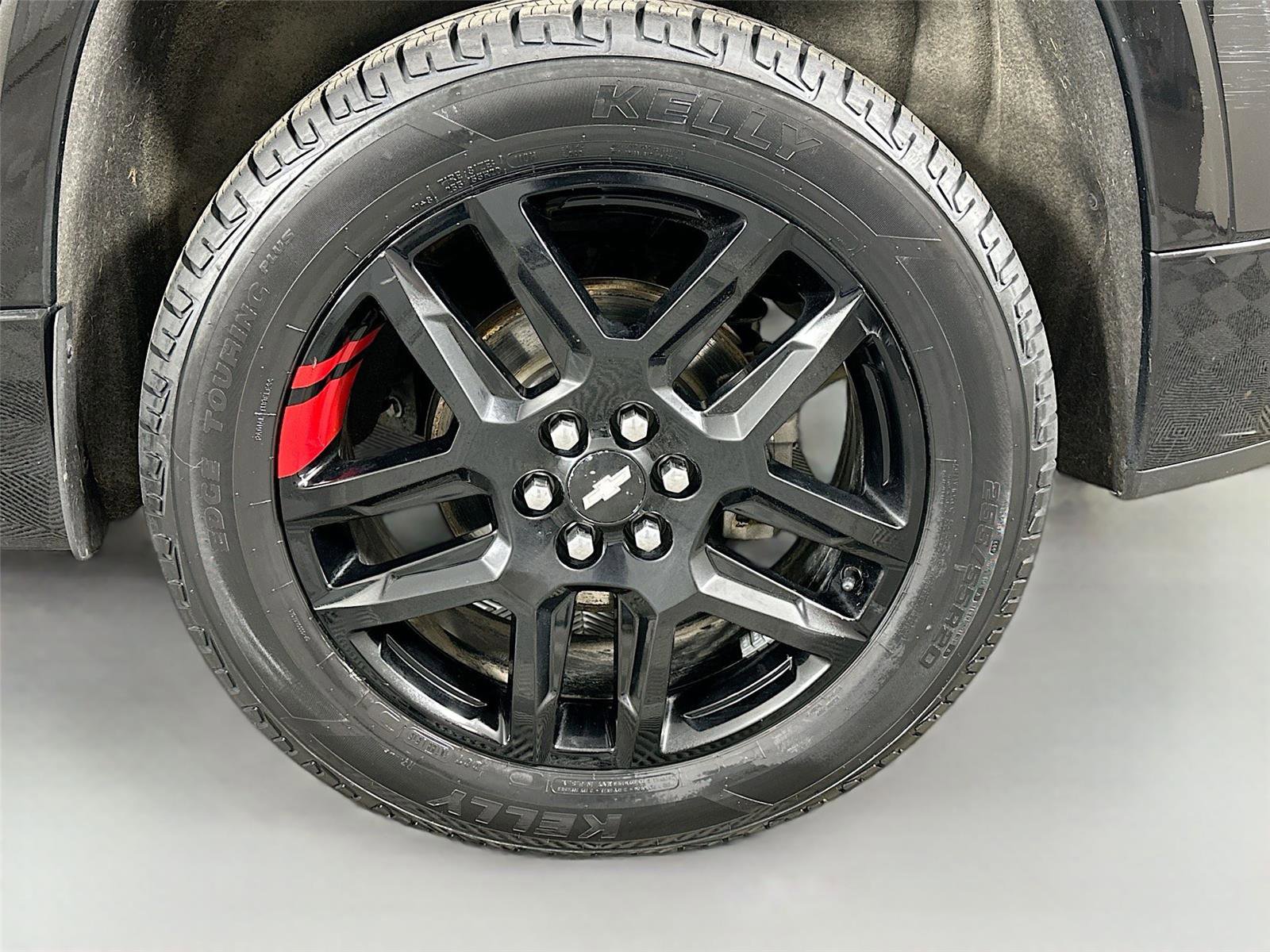 Used 2020 Chevrolet Traverse Premier w/ Redline Edition image 32