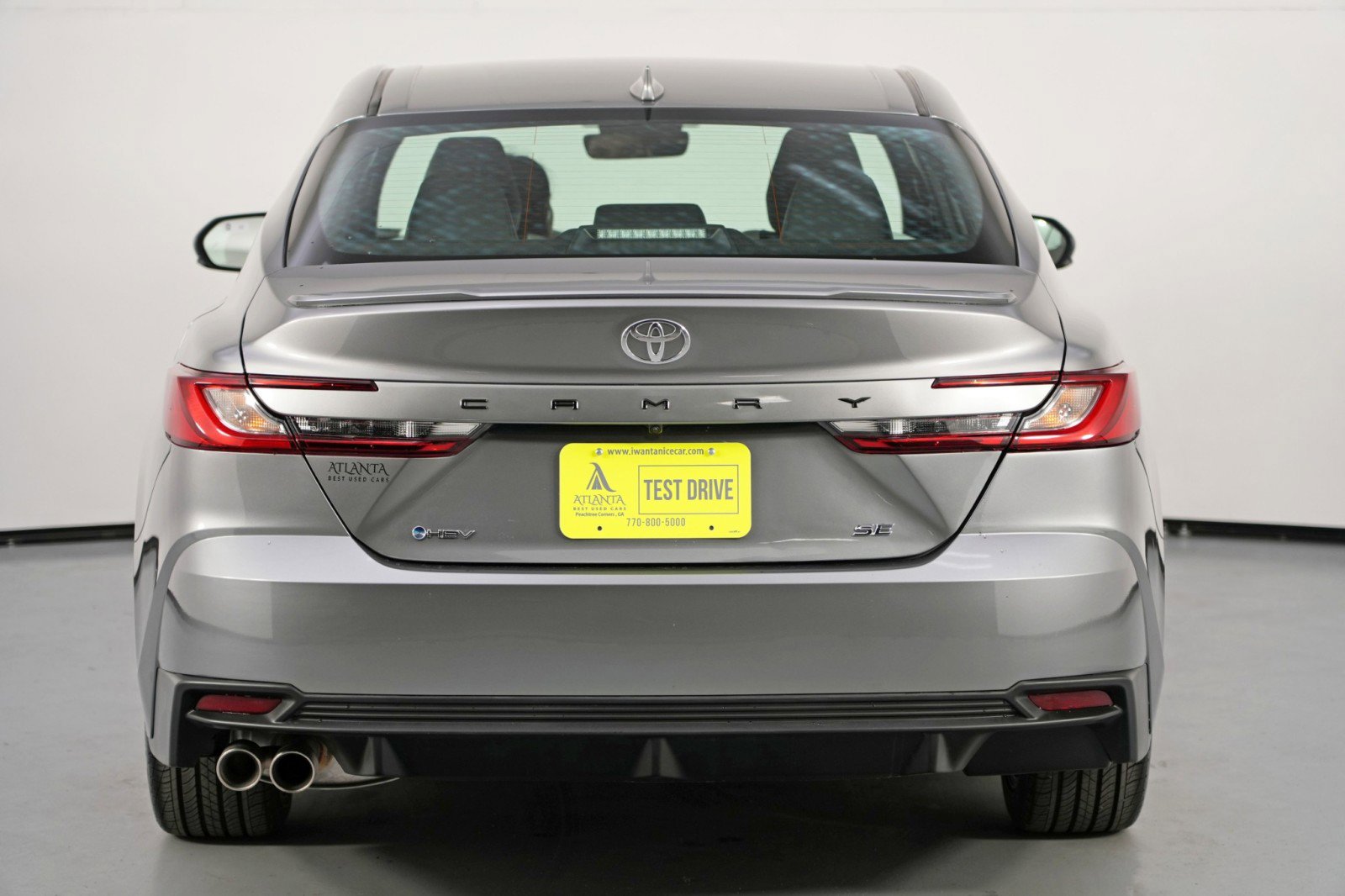 Used 2025 Toyota Camry SE w/ Convenience Package image 47