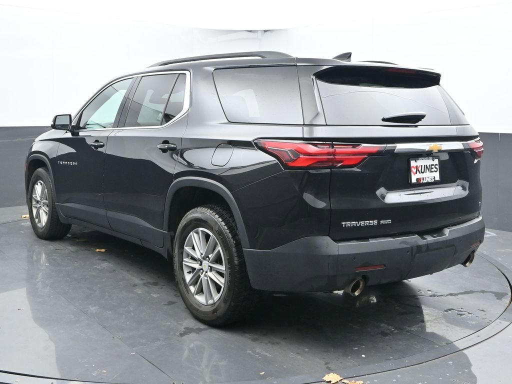 Used 2023 Chevrolet Traverse LT image 8