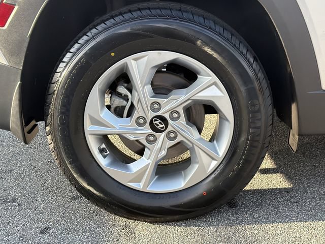 Certified 2023 Hyundai Tucson SE FWD image 20