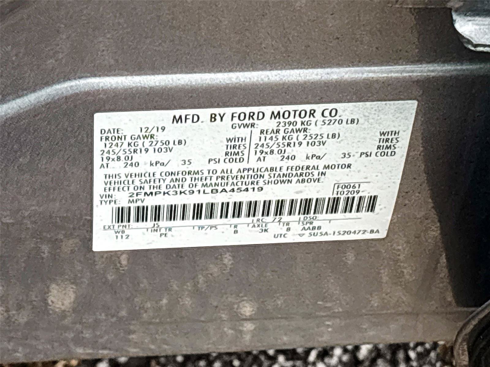 Used 2020 Ford Edge Titanium w/ Equipment Group 301A FWD image 34