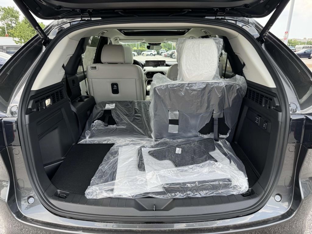 New 2025 MAZDA CX-90 3.3 Turbo S w/ Premium Plus image 19