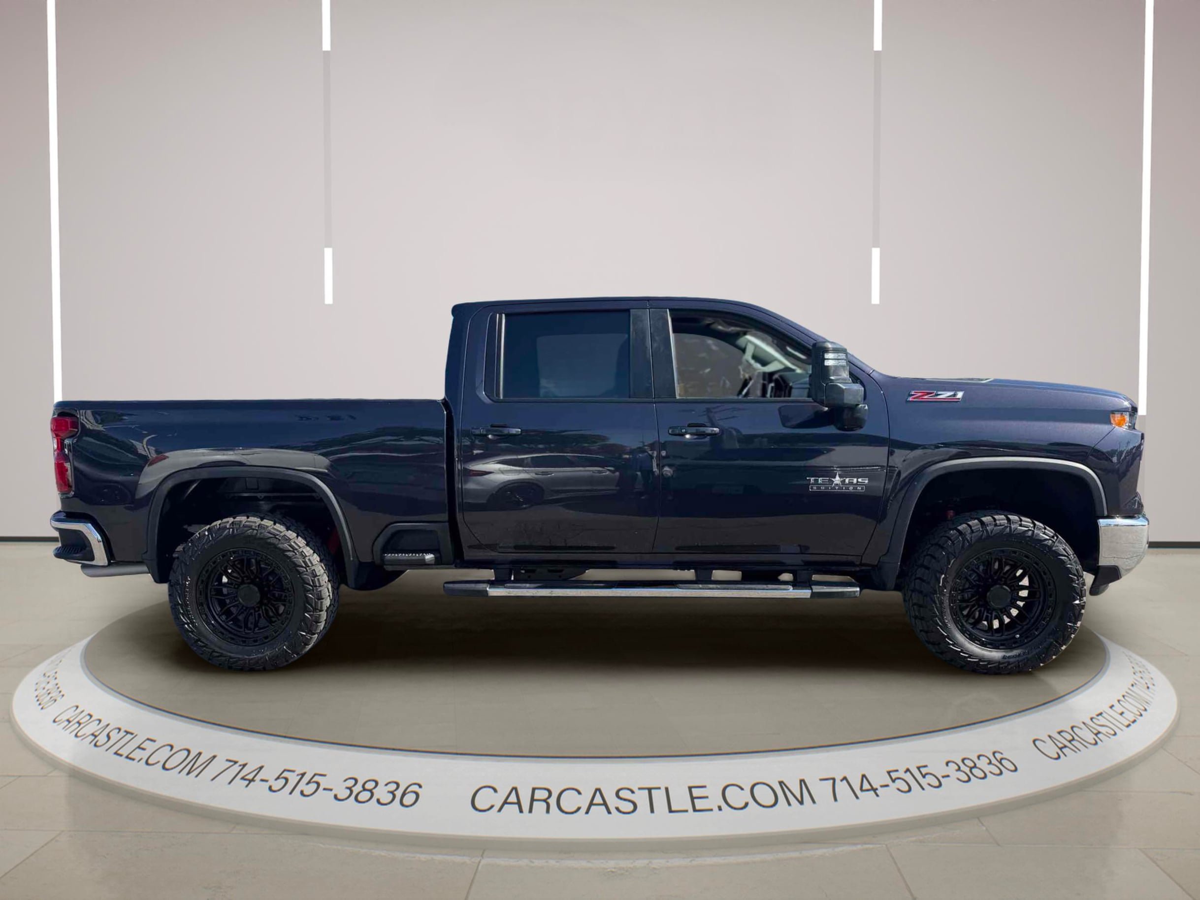 Used 2024 Chevrolet Silverado 2500 LT w/ Texas Edition AWD/4WD image 6