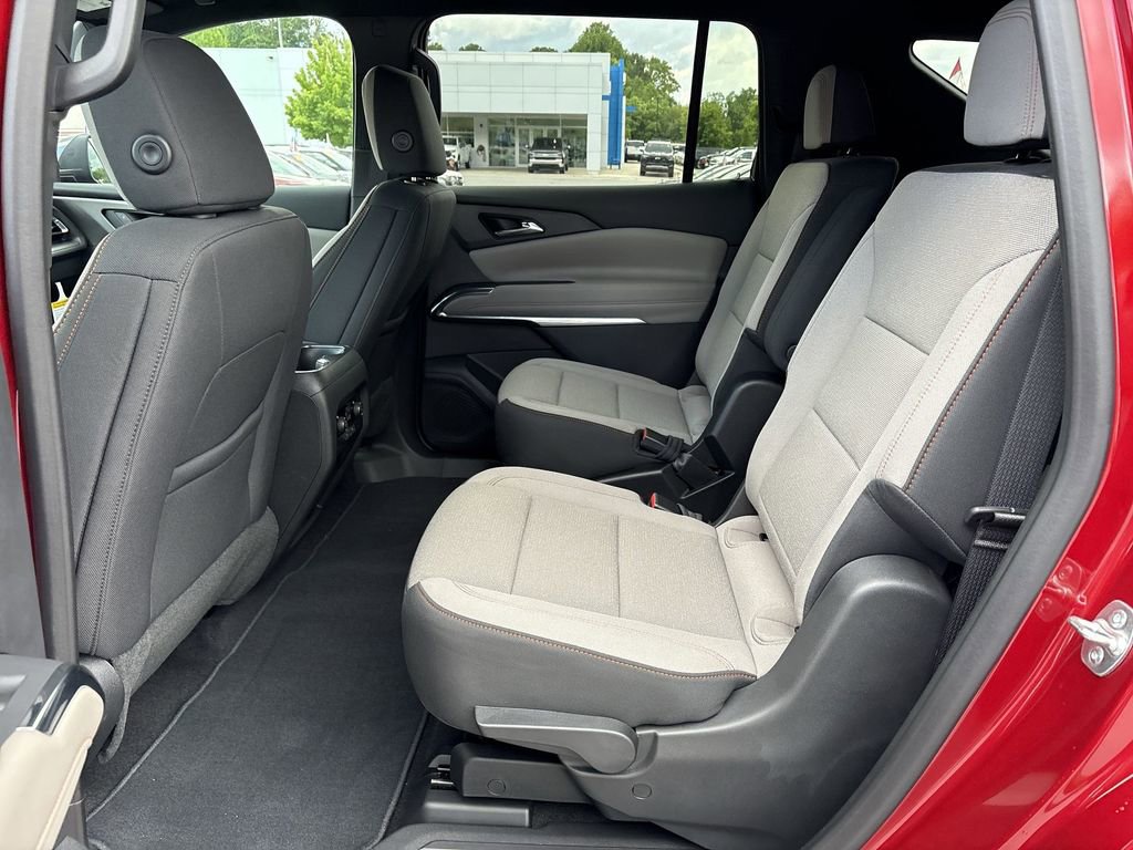New 2025 Chevrolet Traverse LT image 26
