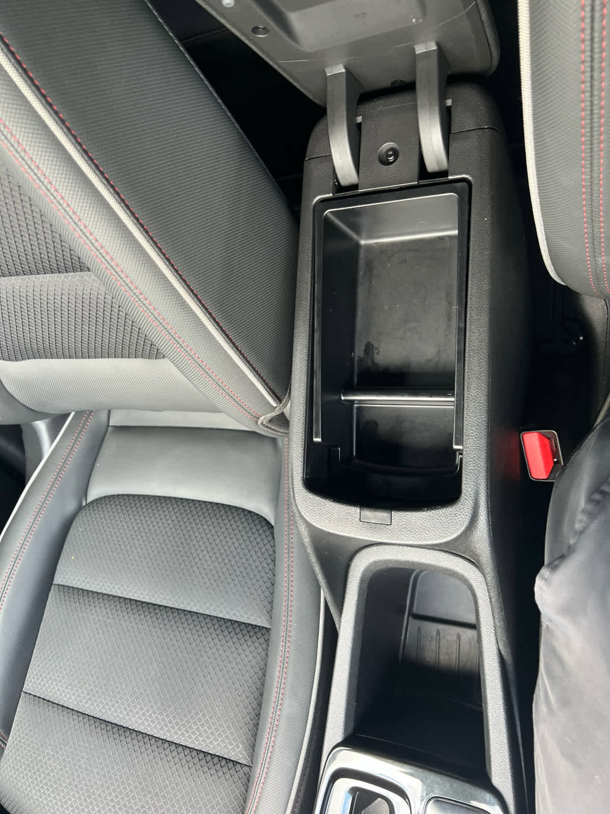 Used 2023 Chevrolet TrailBlazer RS w/ Sun and Liftgate Package image 30