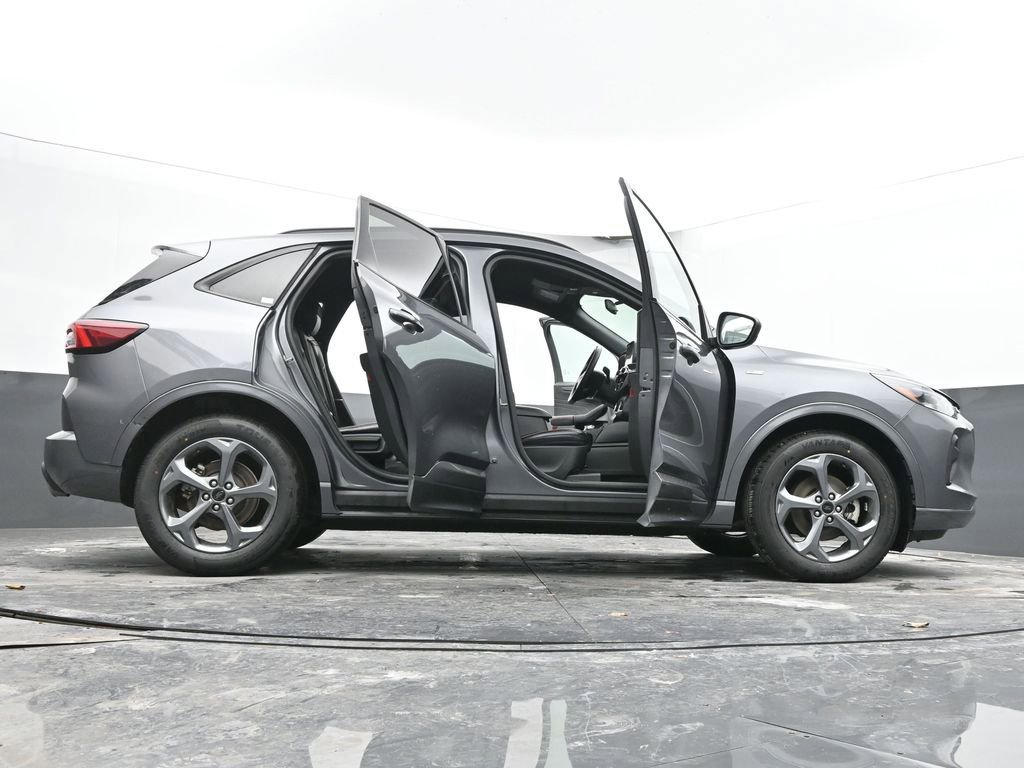 Used 2024 Ford Escape ST-Line image 93