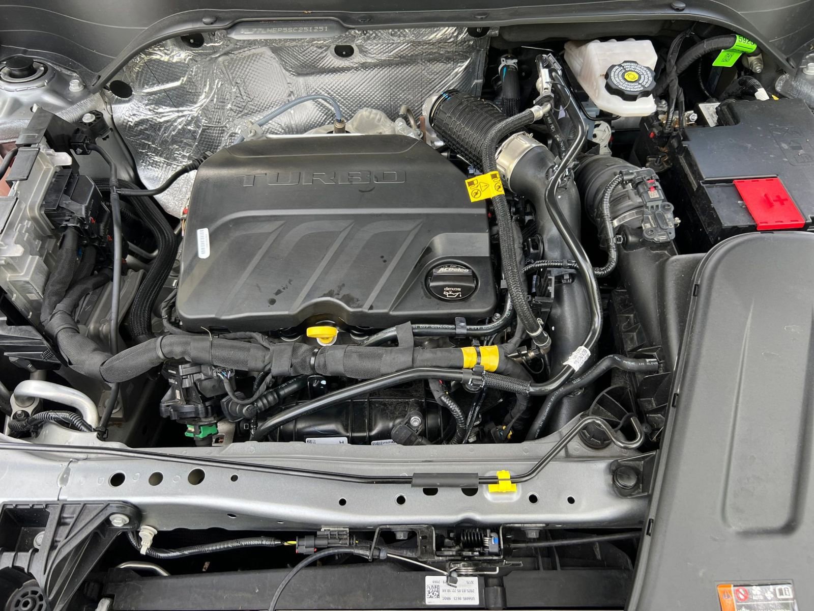 Used 2025 Chevrolet Trax LT image 28