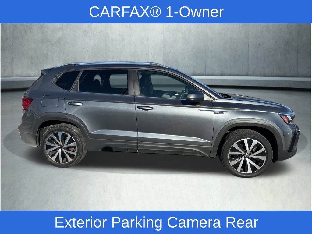 Used 2022 Volkswagen Taos SE image 7