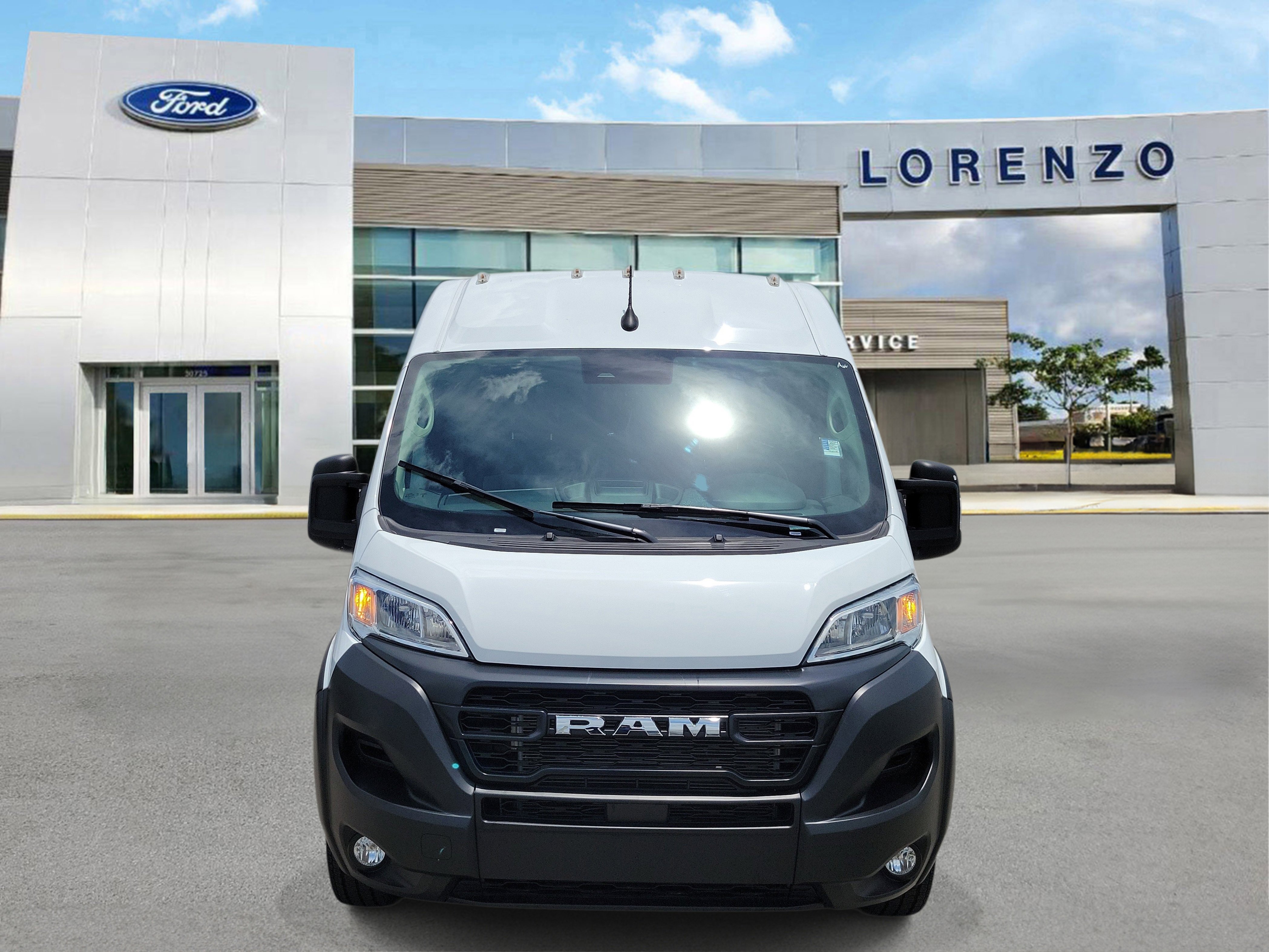 Used 2026 RAM ProMaster 2500 w/ Convenience Group FWD image 2