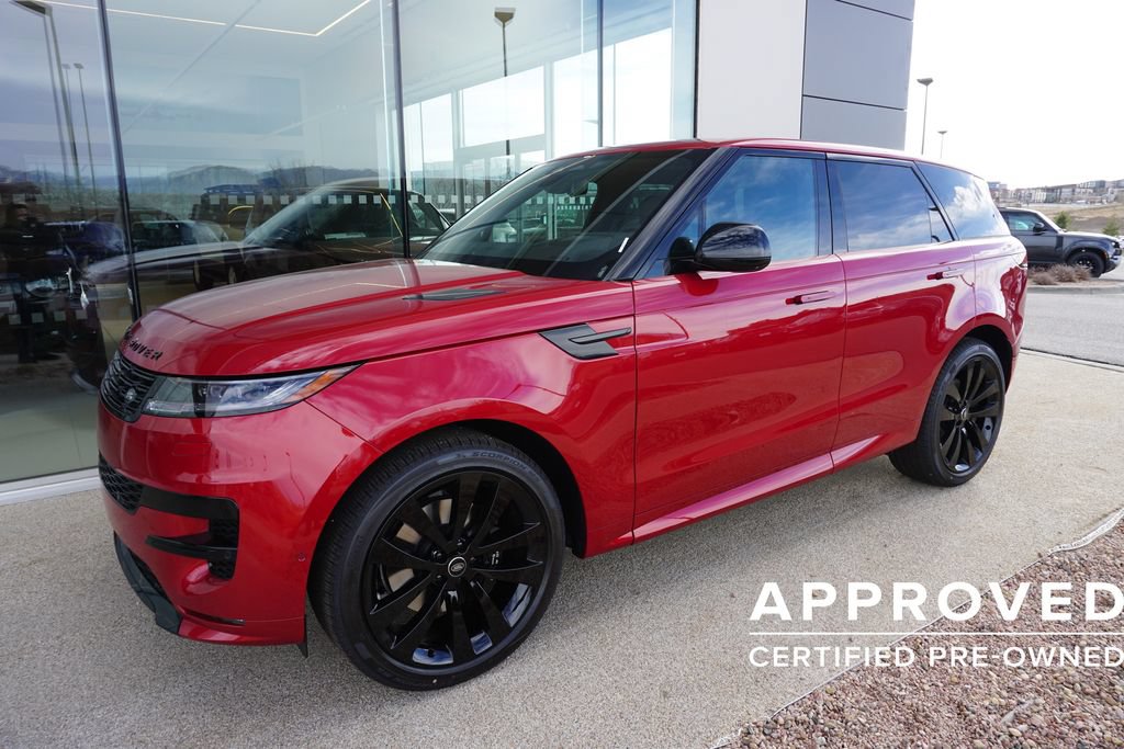 Used 2025 Land Rover Range Rover Sport Dynamic SE AWD/4WD image 3