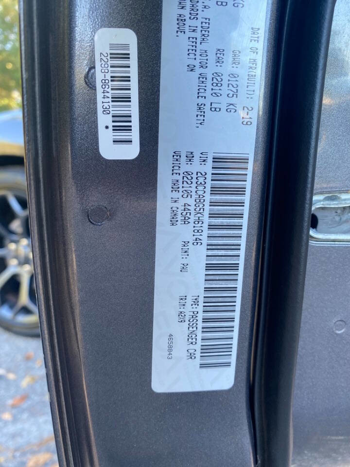 Used 2019 Chrysler 300 S image 59