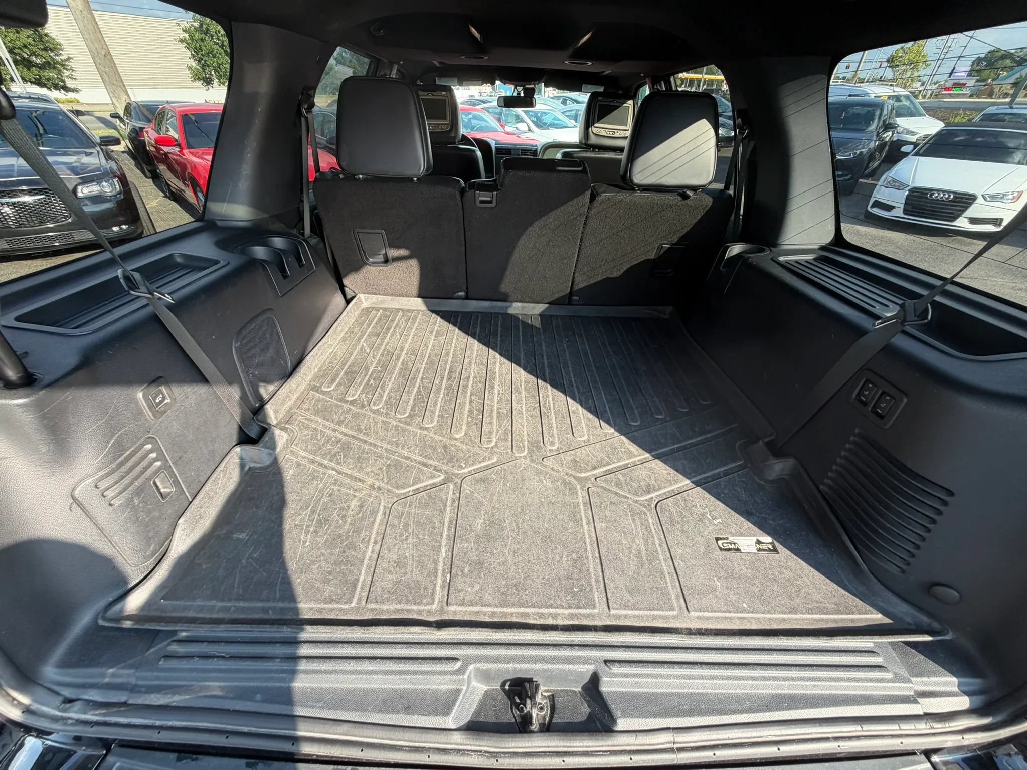 Used 2015 Lincoln Navigator 4WD image 37