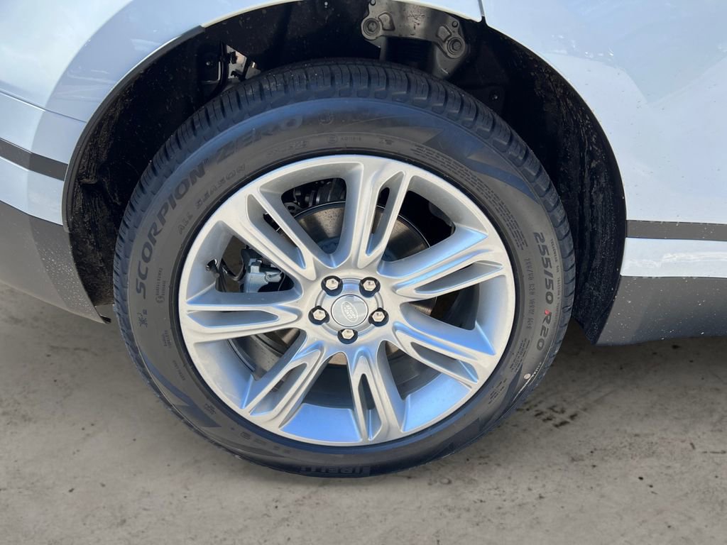 New 2026 Land Rover Range Rover Velar S image 12