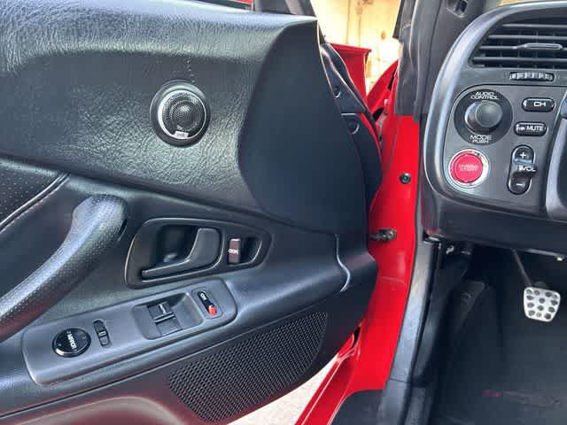 Used 2000 Honda S2000 image 35