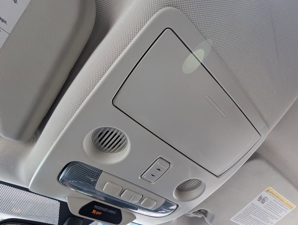 Used 2020 Ford EcoSport SE w/ SE Convenience Package image 34