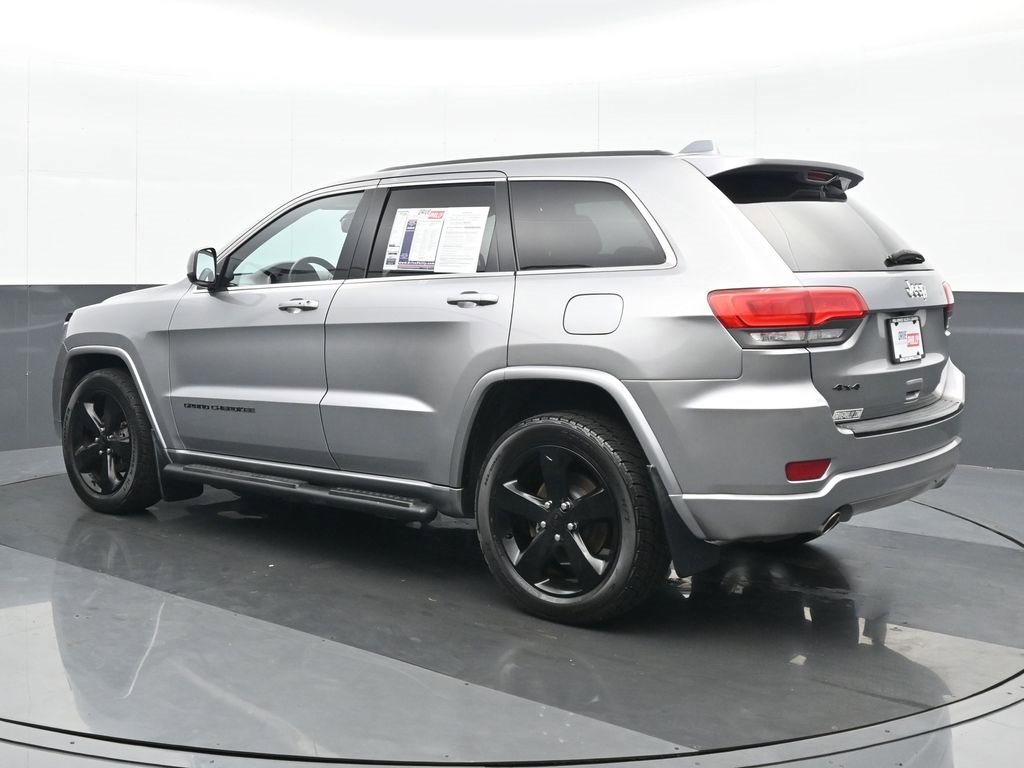 Used 2014 Jeep Grand Cherokee Altitude image 4