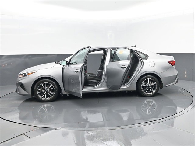 Used 2024 Kia Forte LXS w/ LXS Technology Package image 28