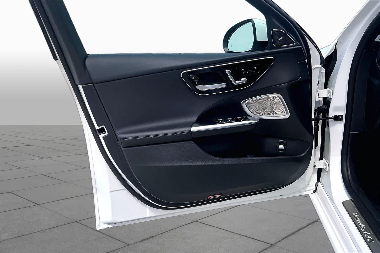 Used 2024 Mercedes-Benz C 300 4MATIC Sedan w/ Exclusive Trim Package image 19