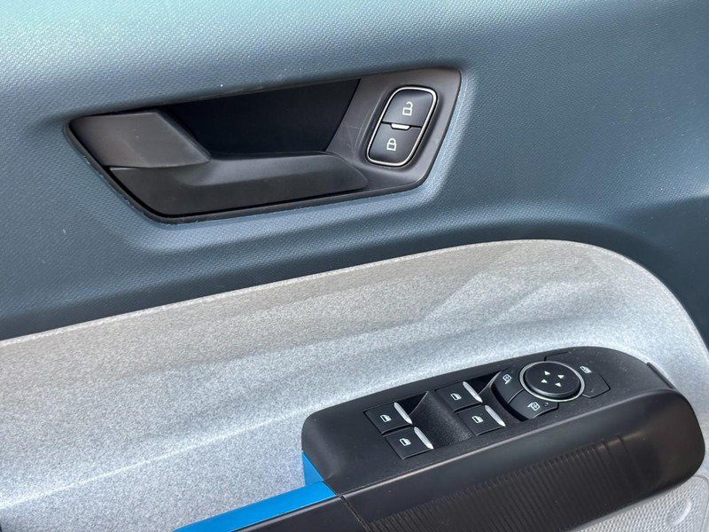 New 2026 Ford Maverick XLT w/ XLT Luxury Package FWD image 17