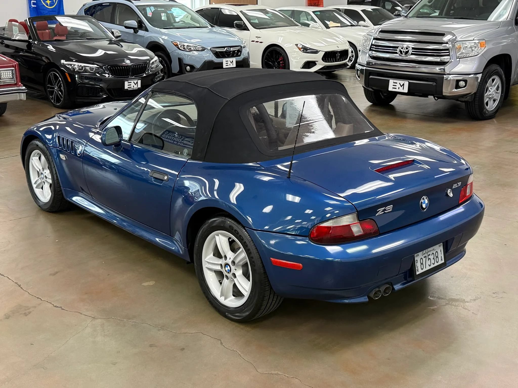 Used 2000 BMW Z3 2.5i RWD image 7