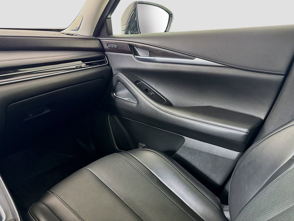 Used 2022 INFINITI QX60 Sensory image 24