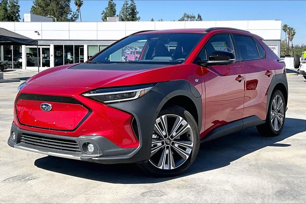 Used 2024 Subaru Solterra Limited image 2