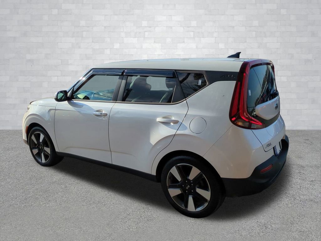 Used 2020 Kia Soul EX image 6