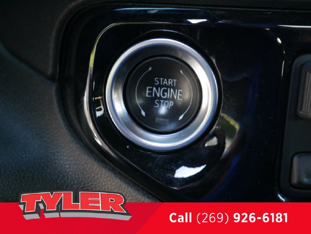 Used 2025 GMC Sierra 1500 SLT AWD/4WD image 31
