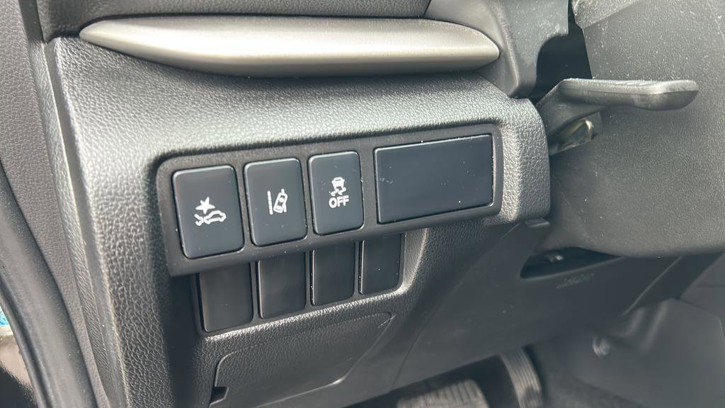 Used 2023 Mitsubishi Eclipse Cross SE image 28