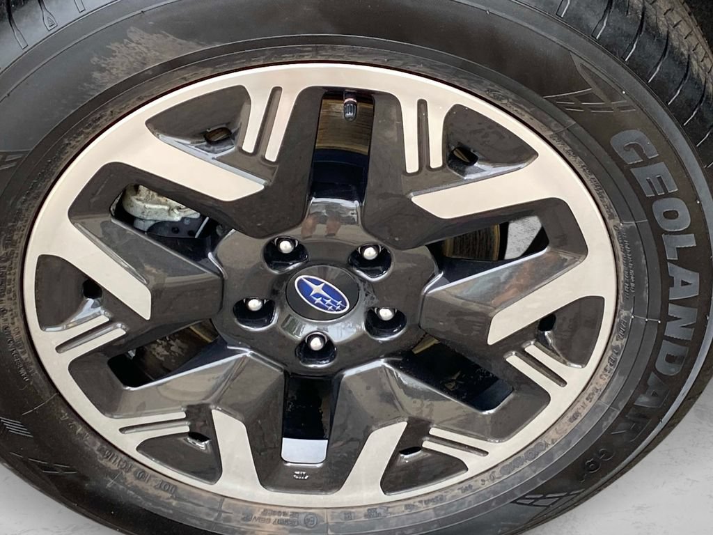 Certified 2025 Subaru Forester Premium AWD/4WD image 25