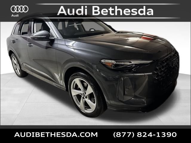 New 2025 Audi Q5 Prestige image 1
