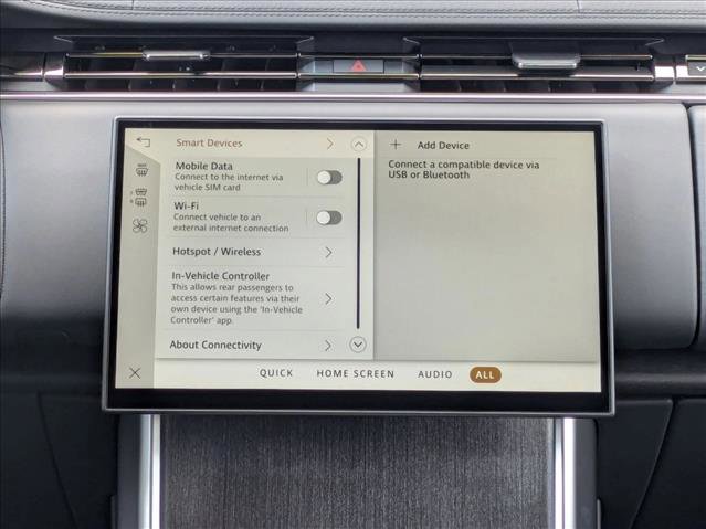 New 2025 Land Rover Range Rover Long Wheelbase SE image 12