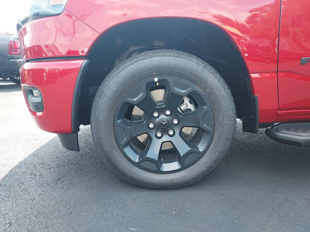 New 2026 RAM 1500 Express AWD/4WD image 10