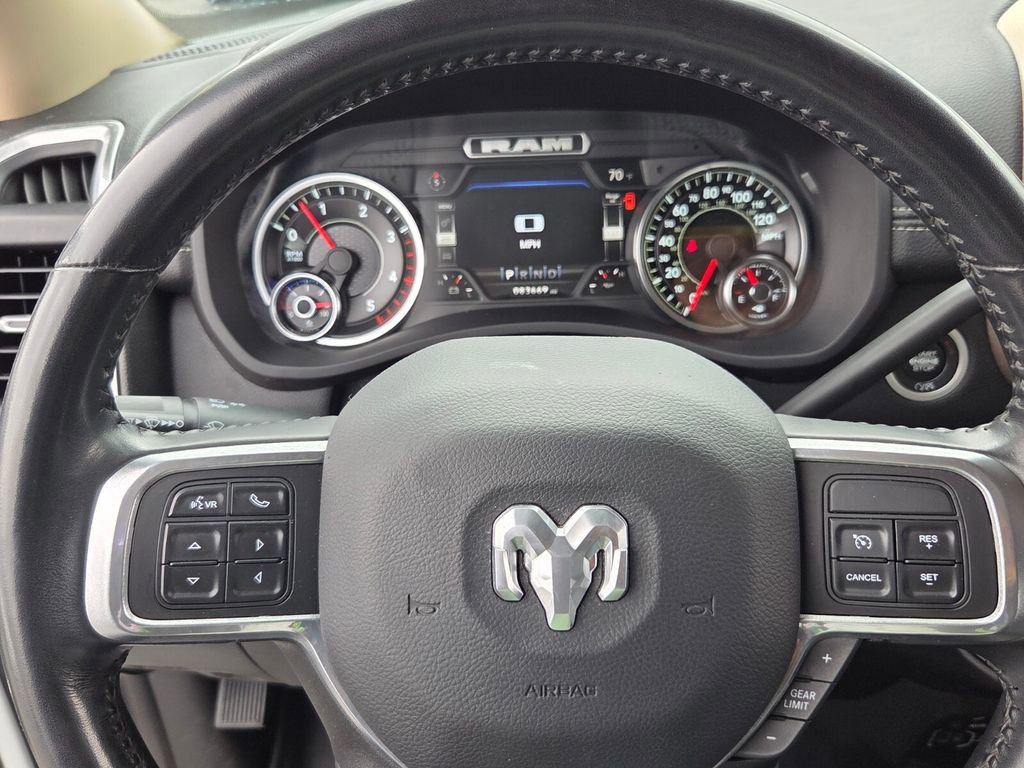 Used 2022 RAM 2500 Laramie AWD/4WD image 22