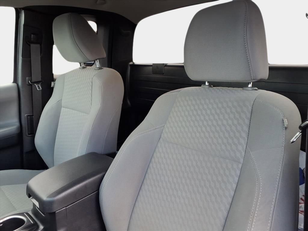 Used 2021 Toyota Tacoma SR image 9