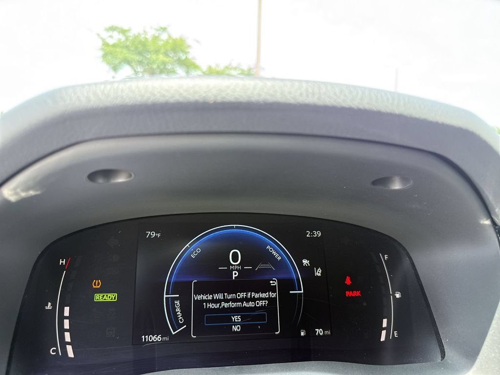 Used 2025 Toyota Camry LE FWD image 20