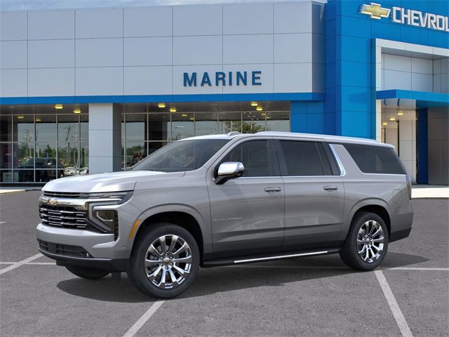 New 2026 Chevrolet Suburban Premier image 2